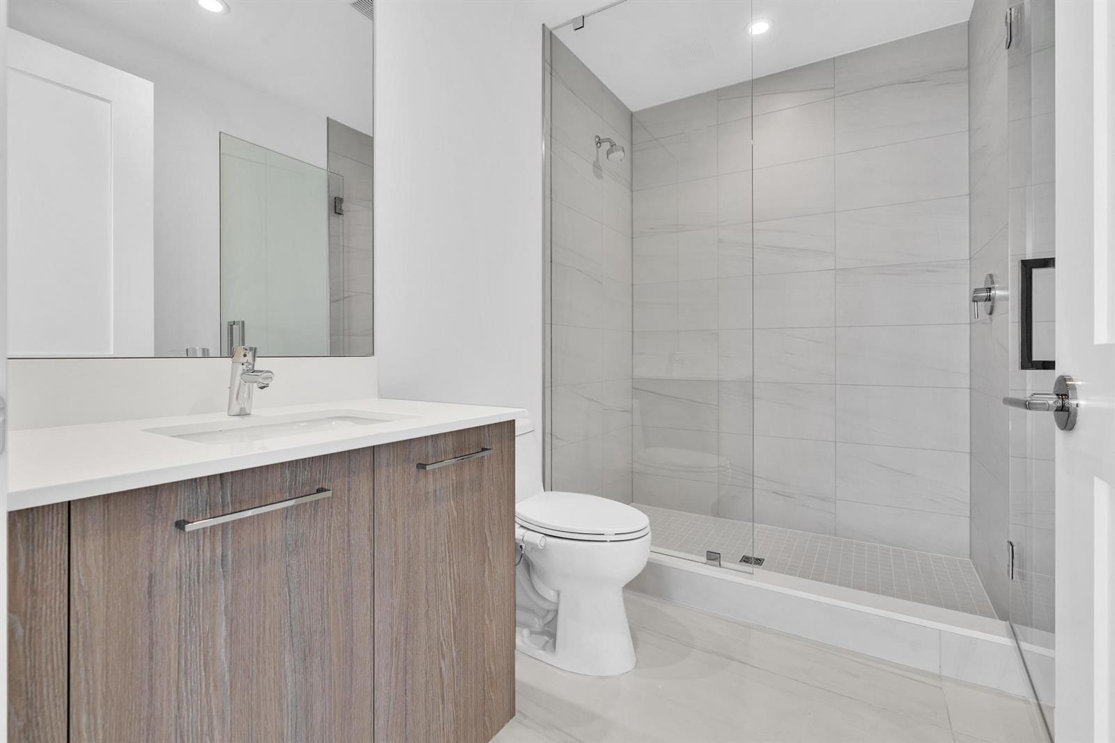 151 N Seabreeze Boulevard # 1902