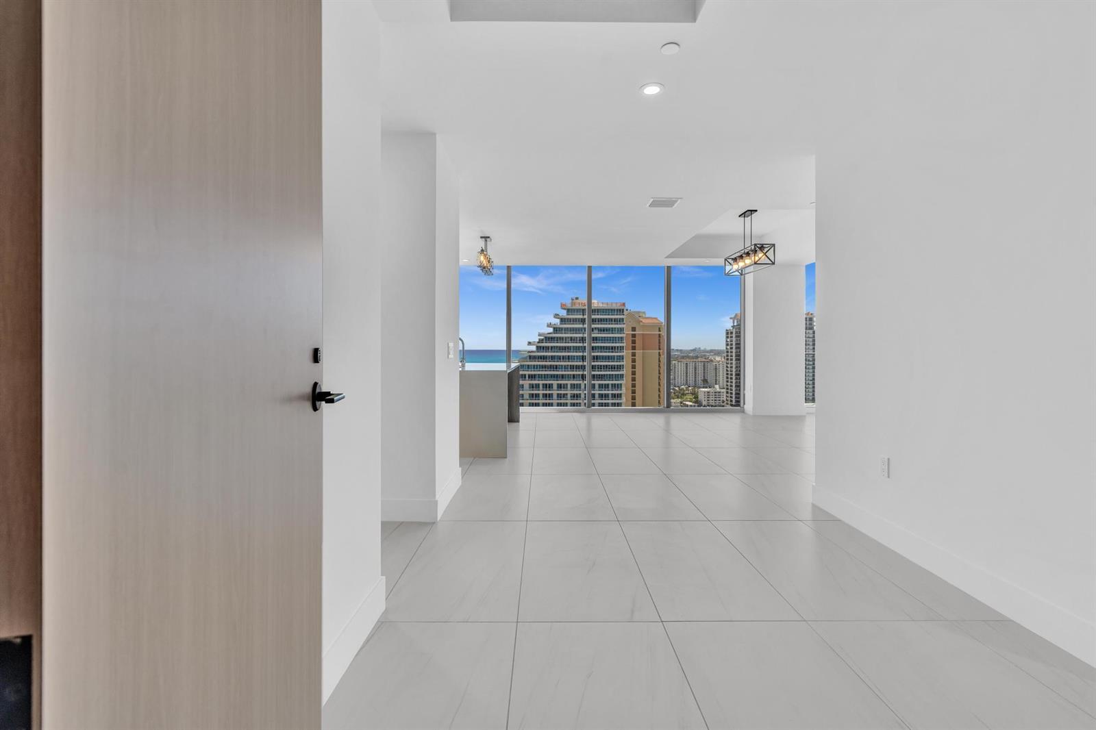 151 N Seabreeze Boulevard # 1902