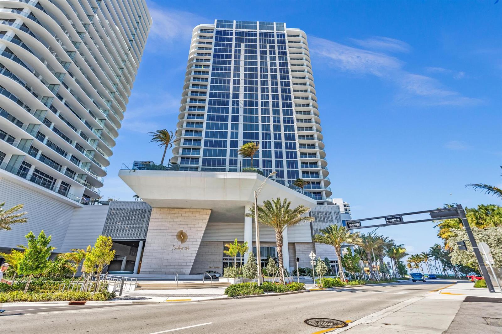 151 N Seabreeze Boulevard # 1902