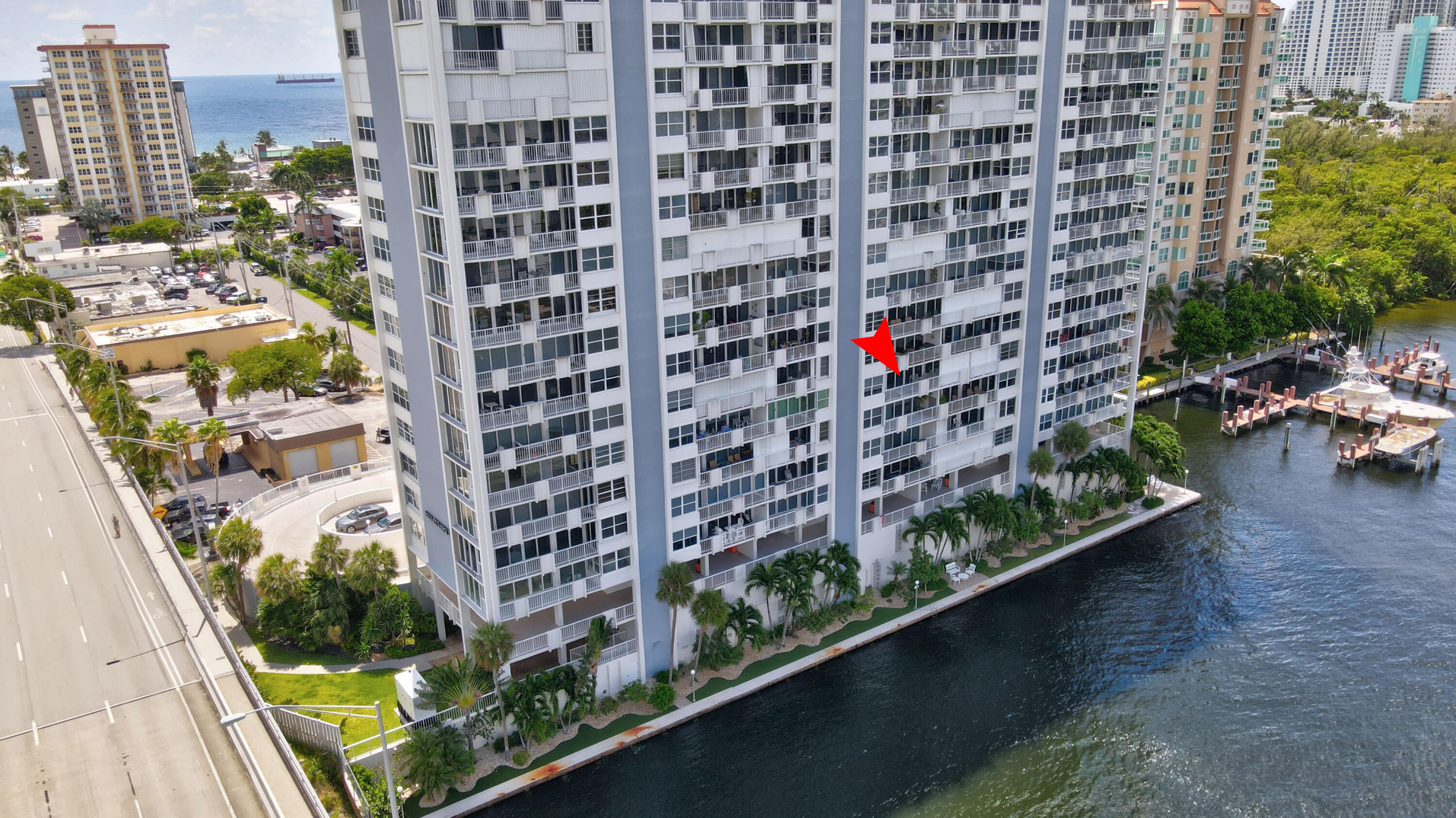 2800 E Sunrise Boulevard 4c