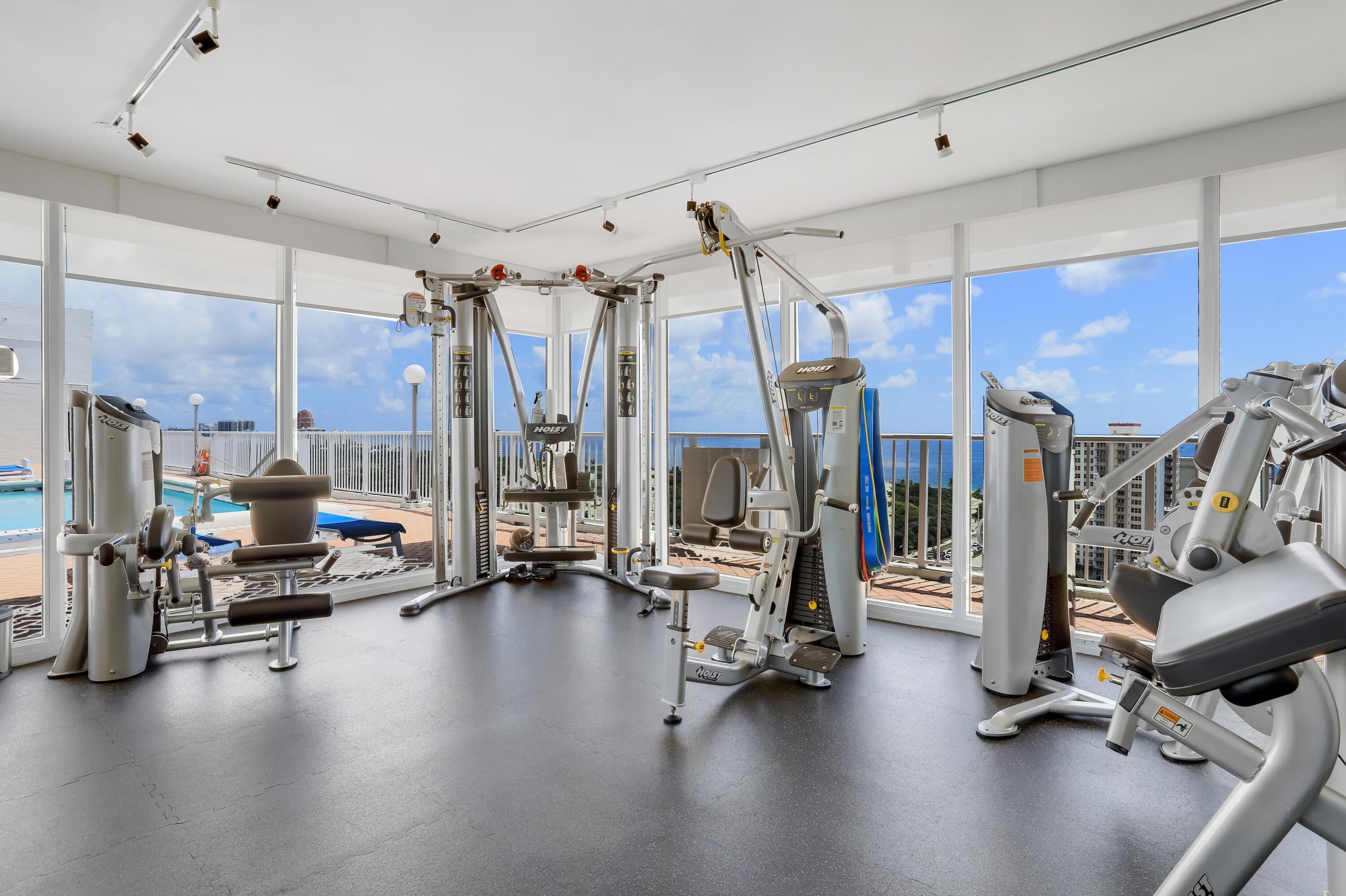 2800 E Sunrise Boulevard 4c