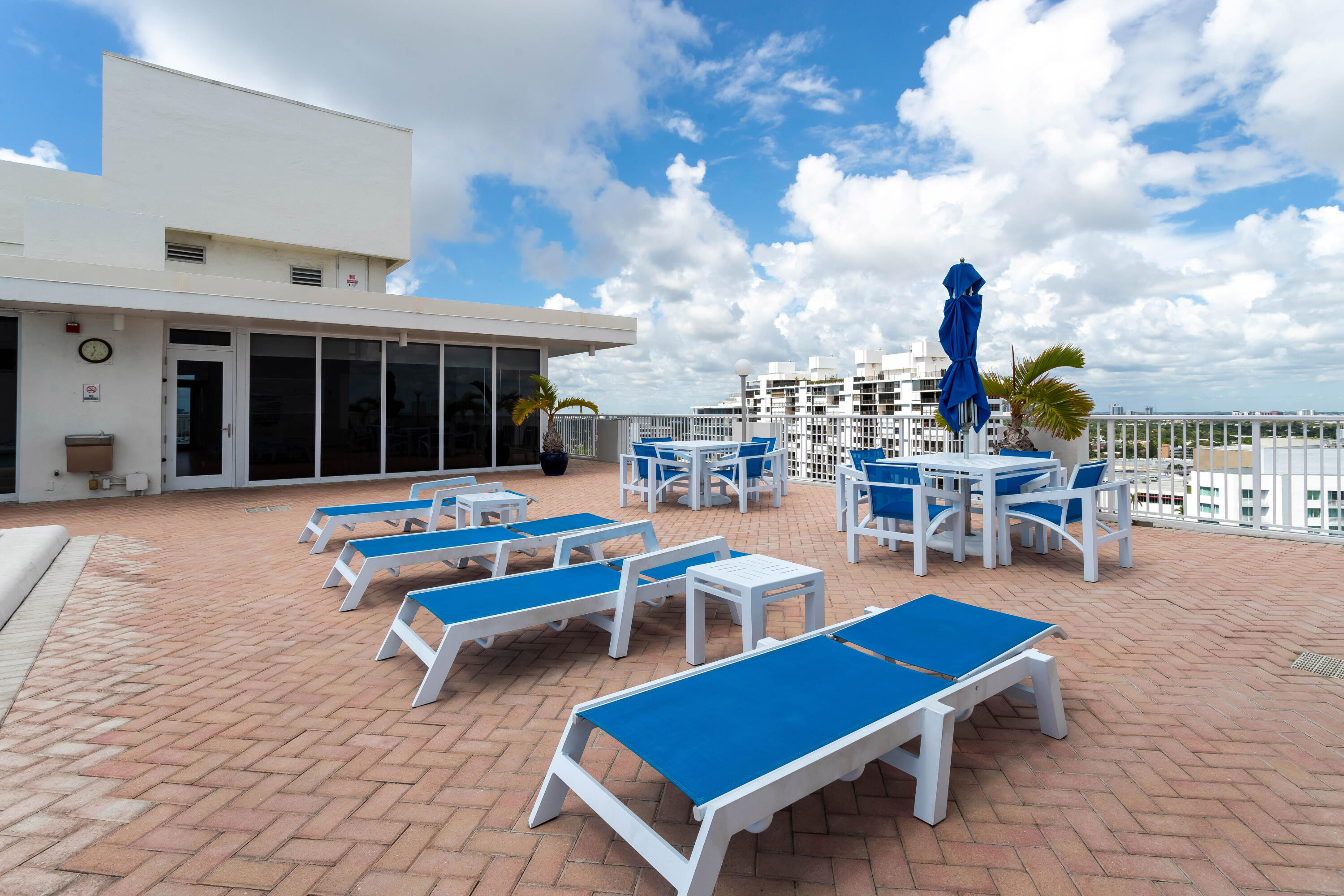2800 E Sunrise Boulevard 4c