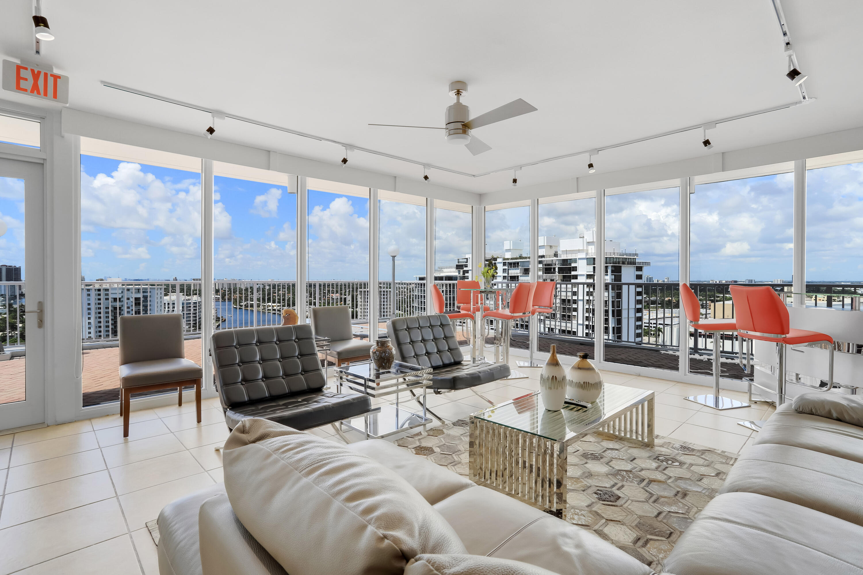 2800 E Sunrise Boulevard 4c