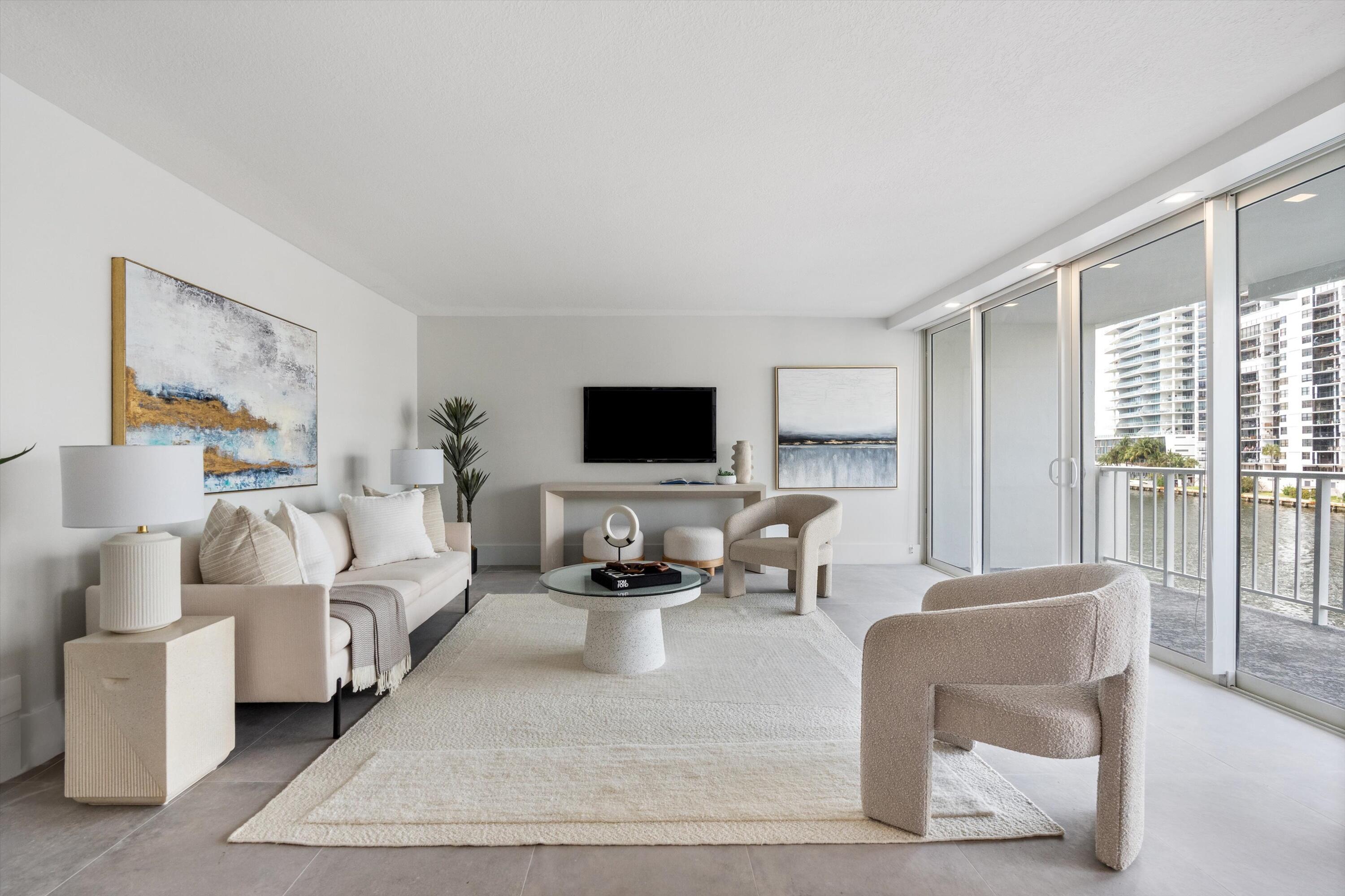 2800 E Sunrise Boulevard 4c