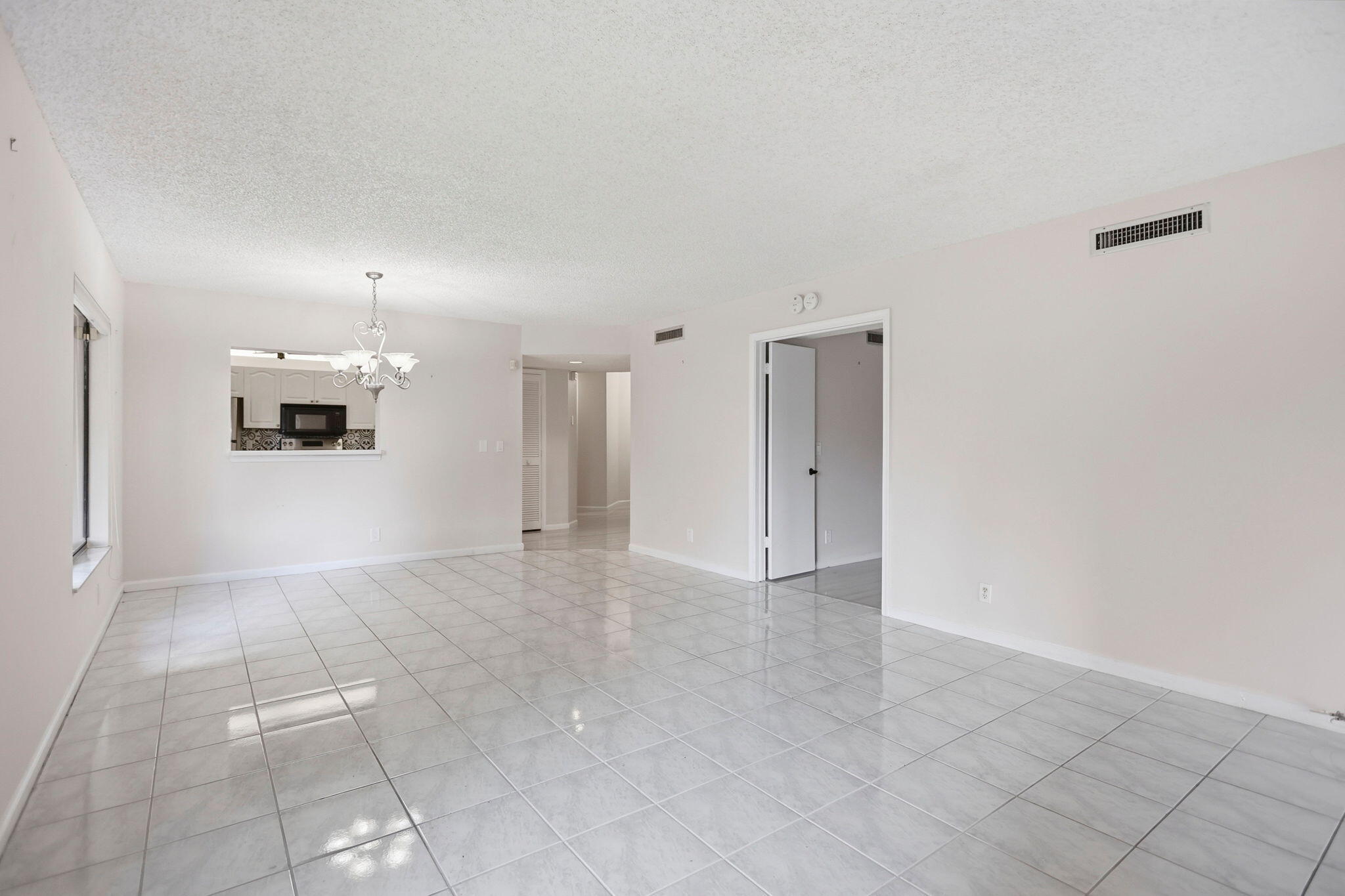 10110 Cedar Point Boulevard 206