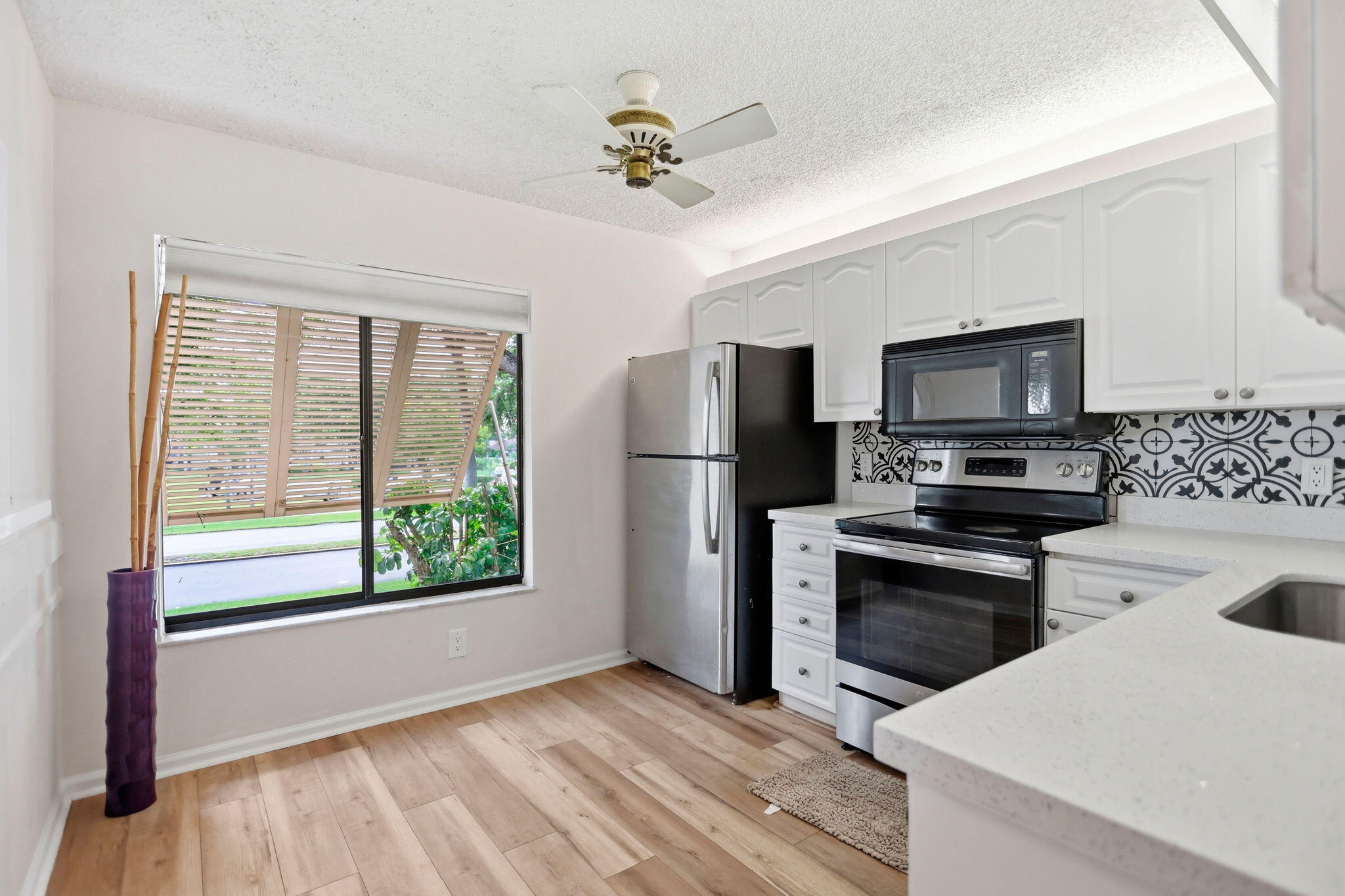 10110 Cedar Point Boulevard 206