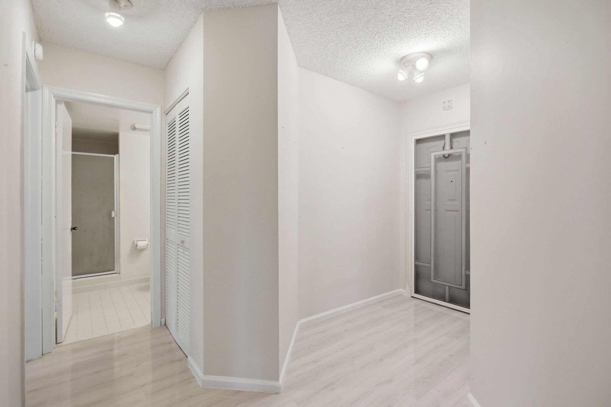 10110 Cedar Point Boulevard 206