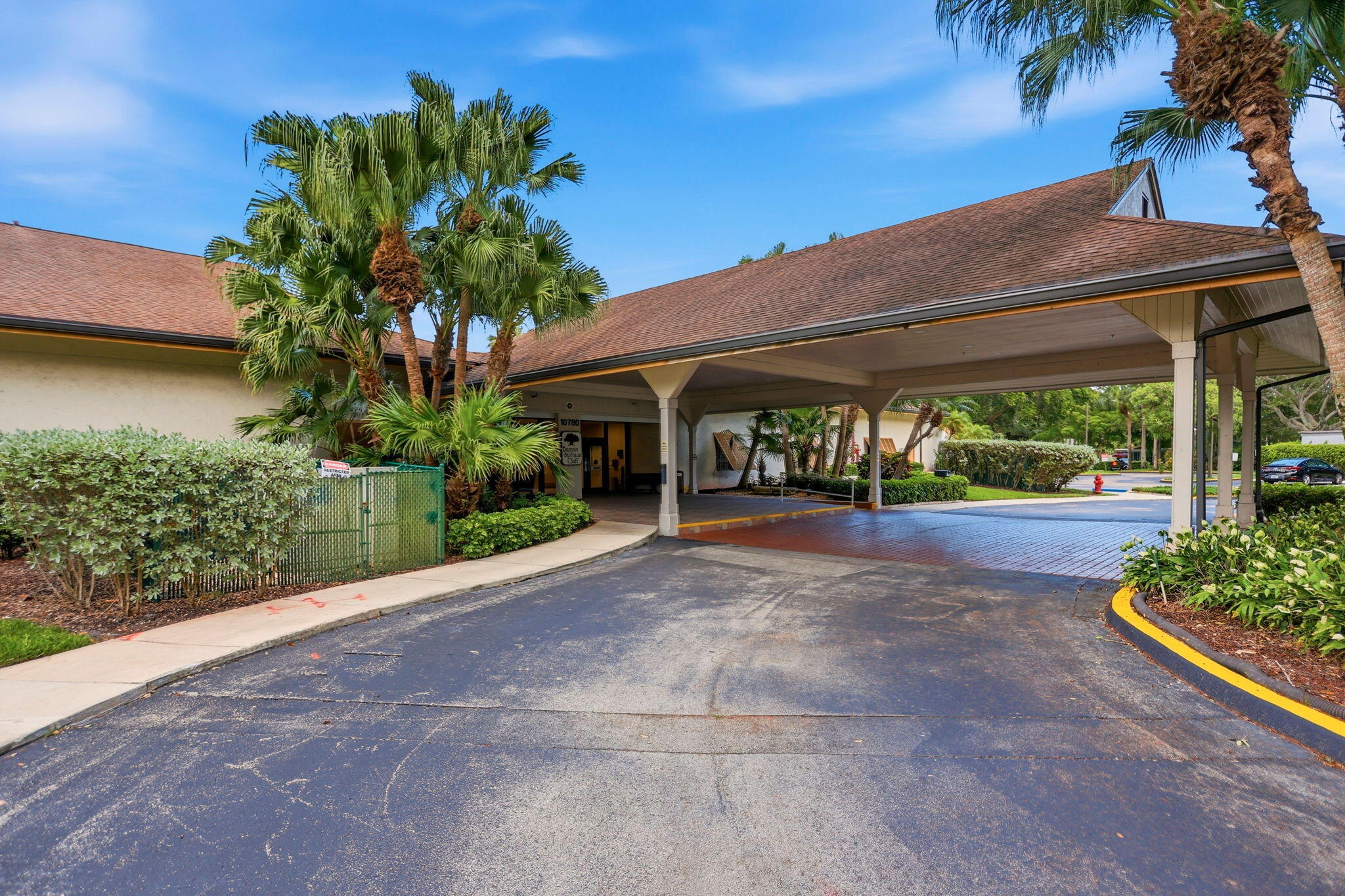 10110 Cedar Point Boulevard 206
