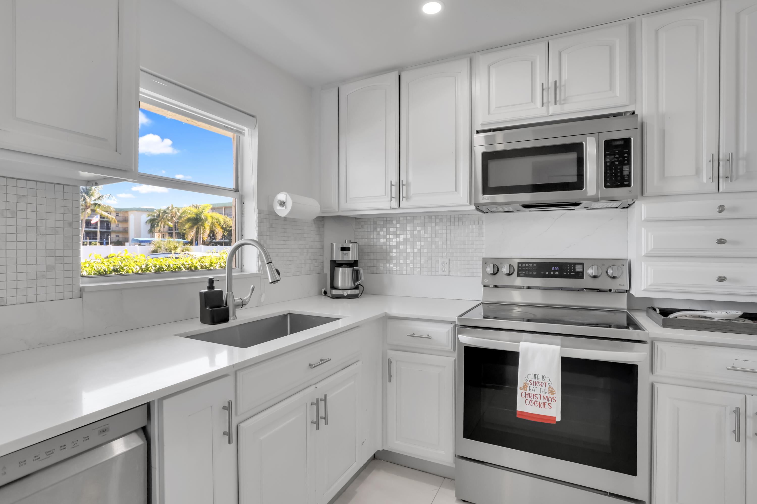 700 SE 6th Avenue 107