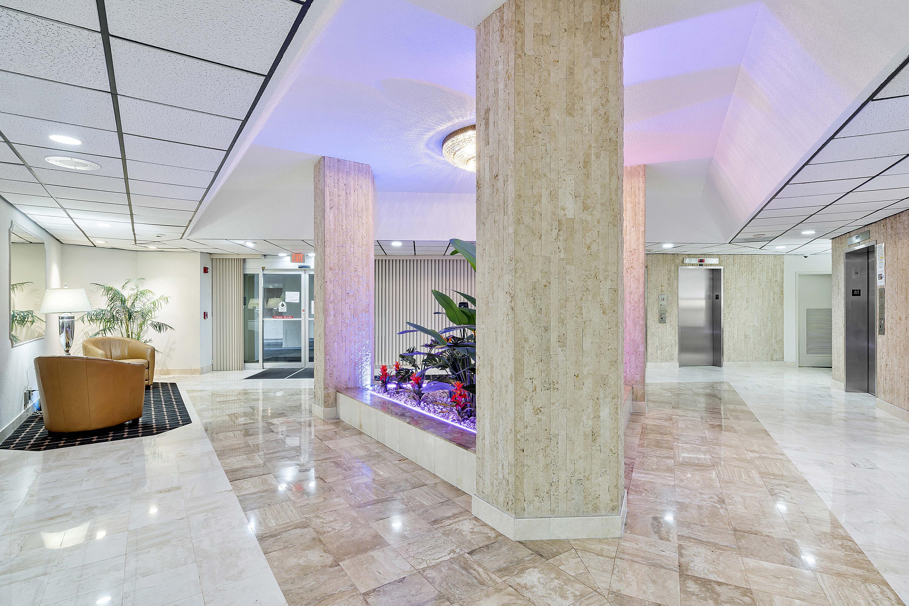 10777 W Sample Road 918