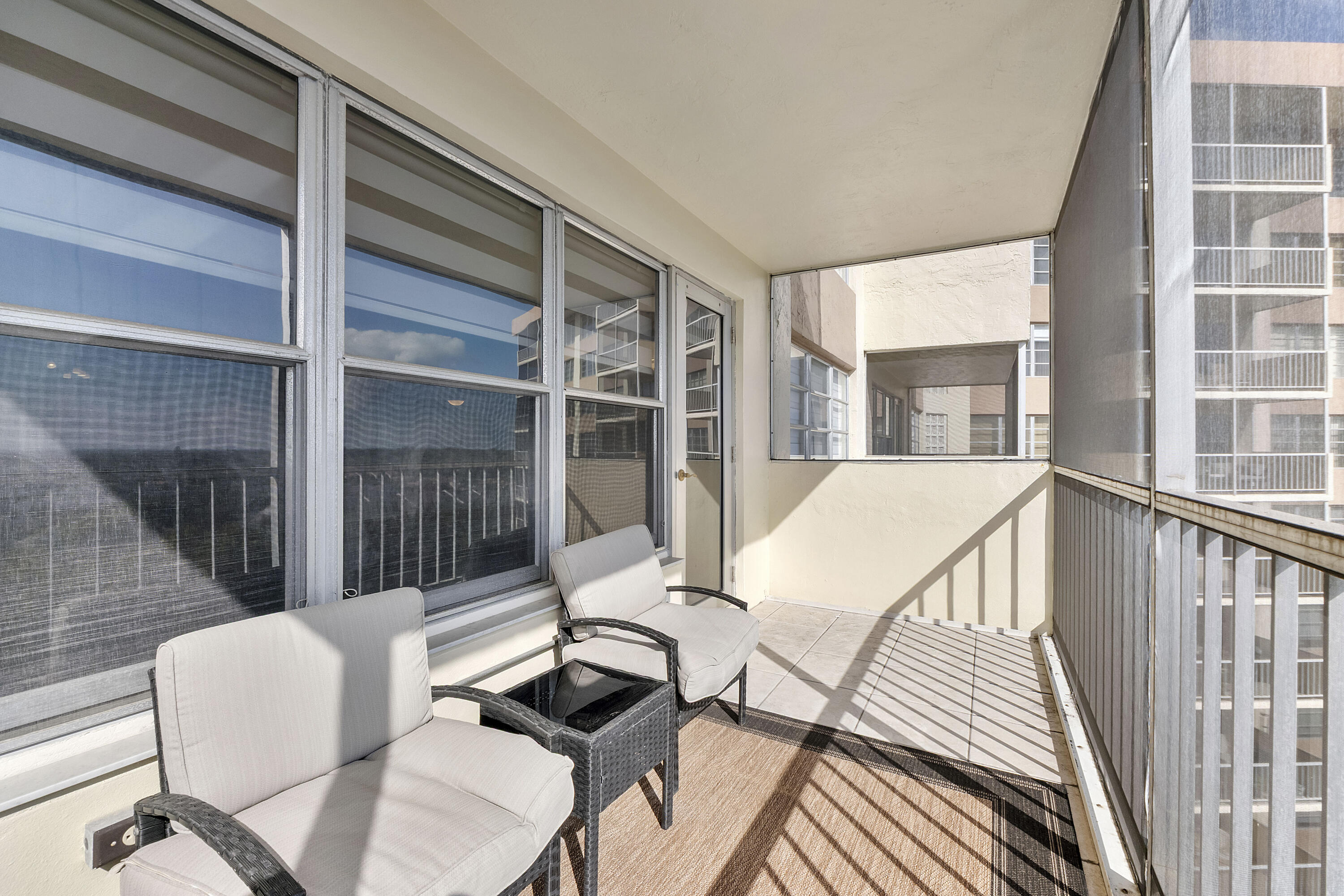 10777 W Sample Road 918
