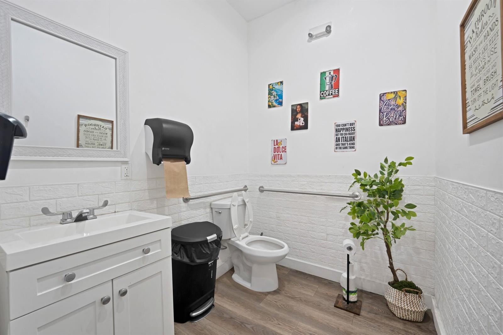 201 NE 82ND Street # 209