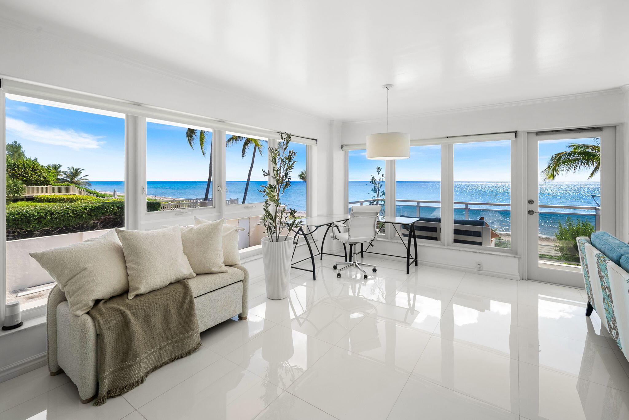 2066 N OCEAN Boulevard 2NE