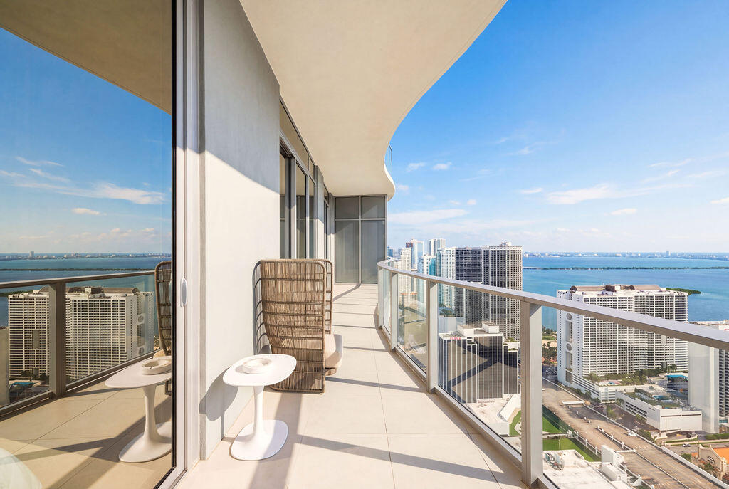 1400 BISCAYNE Boulevard 5103