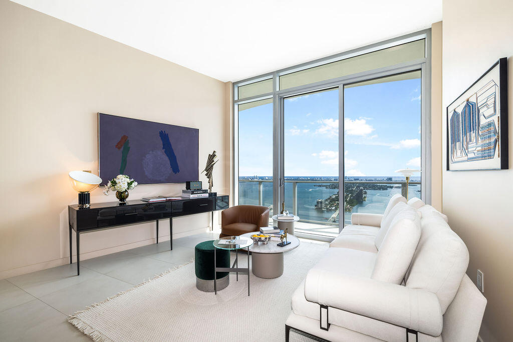 1400 BISCAYNE Boulevard 5103