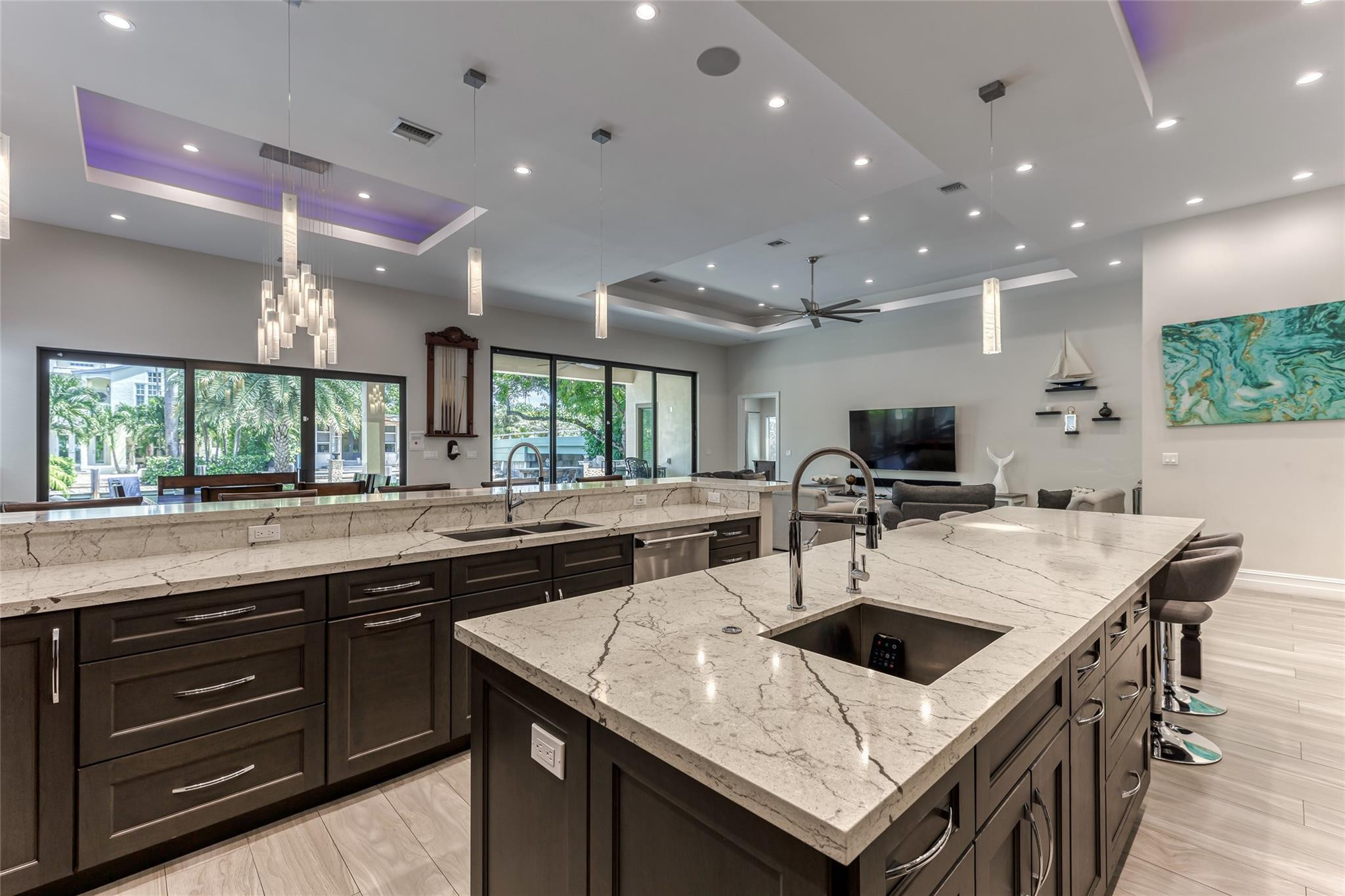 829 PONCE DE LEON DR