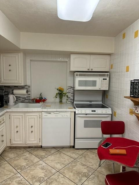 1000 Parkview Drive 102