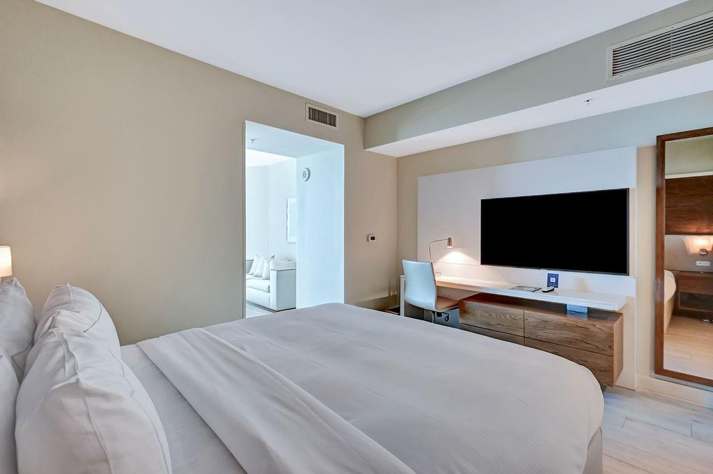 505 N Fort Lauderdale Beach Boulevard Unit: 2303