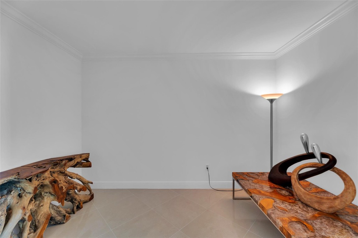 101 S Beach Blvd 902