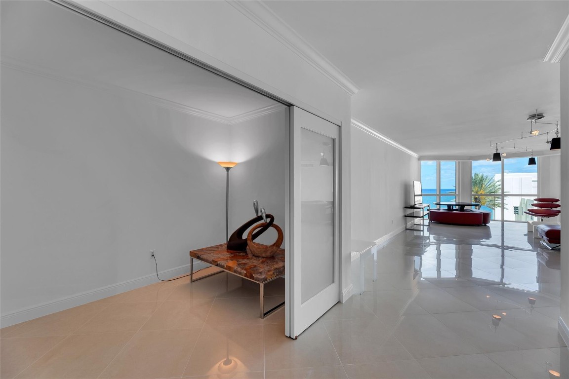 101 S Beach Blvd 902