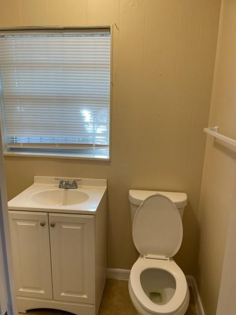2744 NW 8th Street