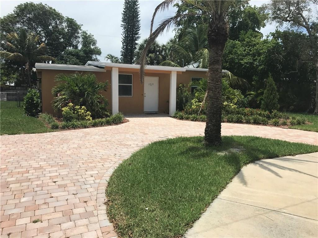 1717 NE 50th Street