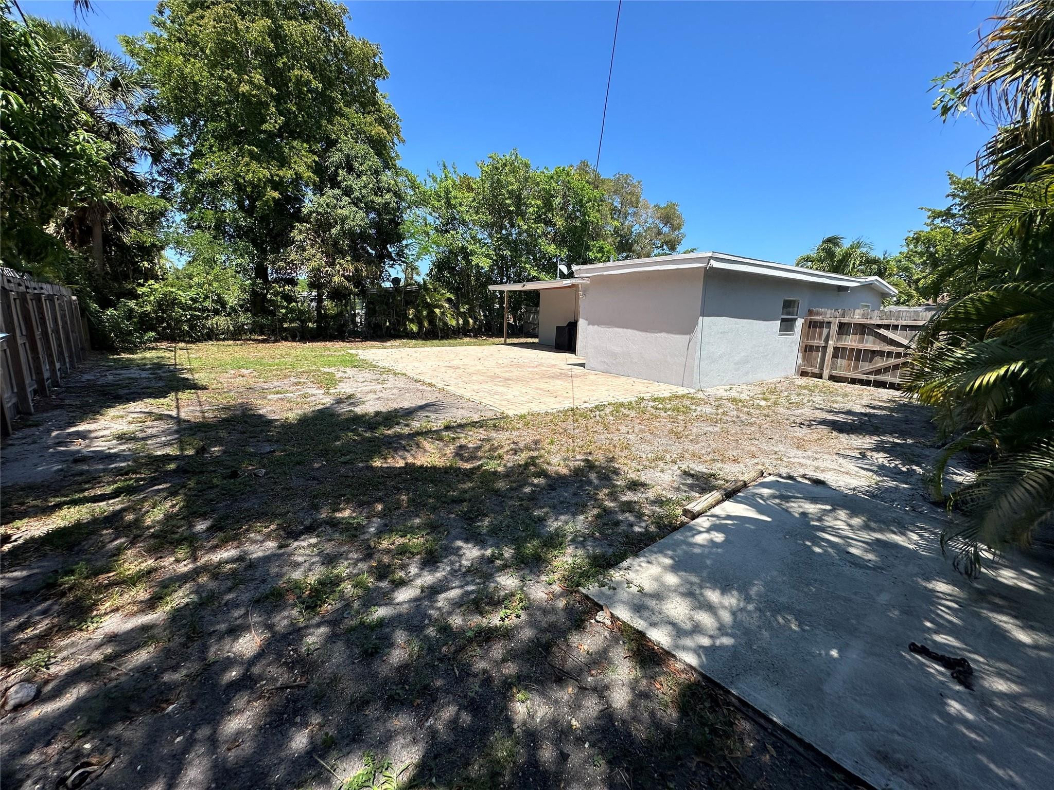 1717 NE 50th Street