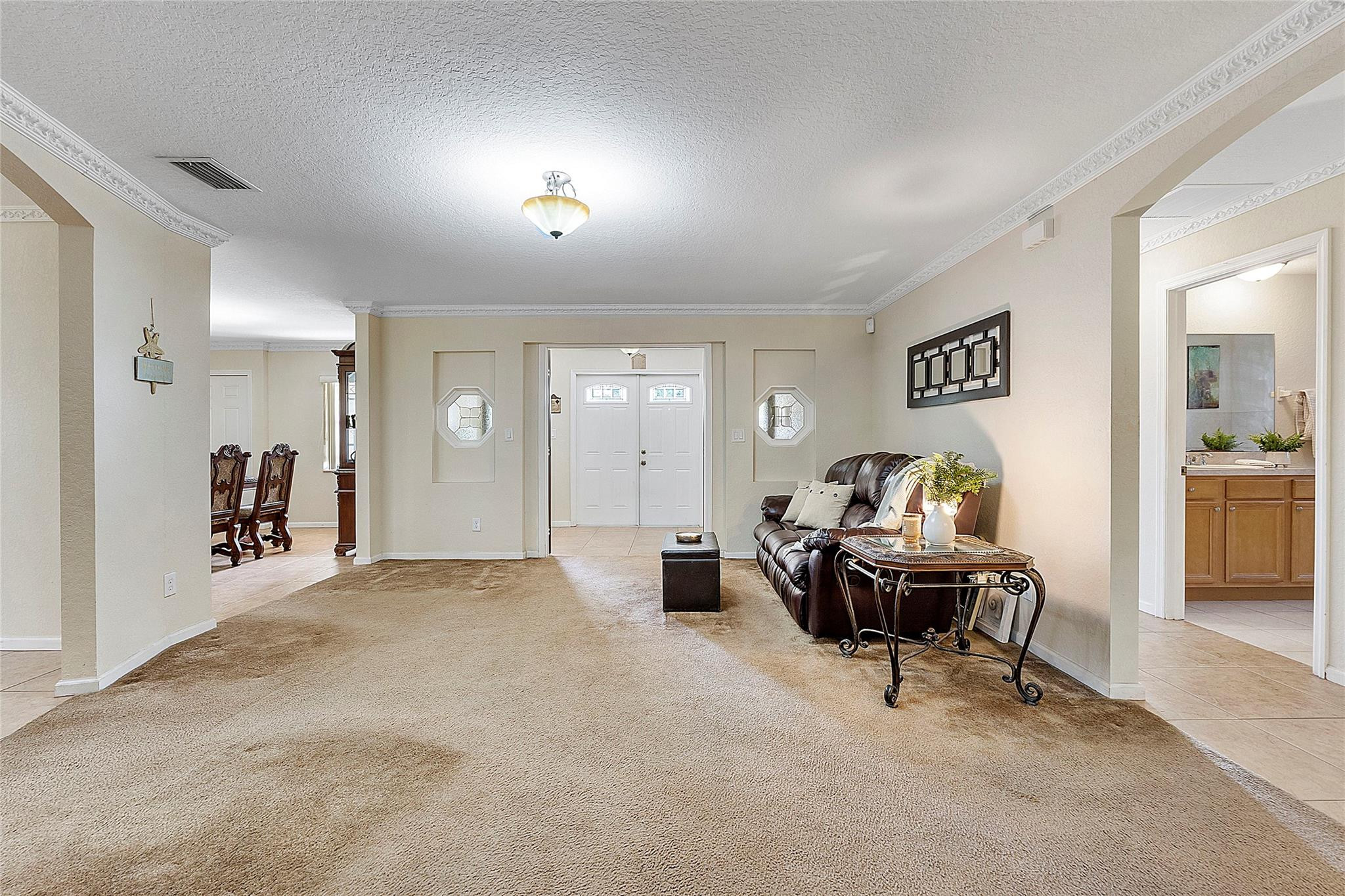 205 SW 6th Ave