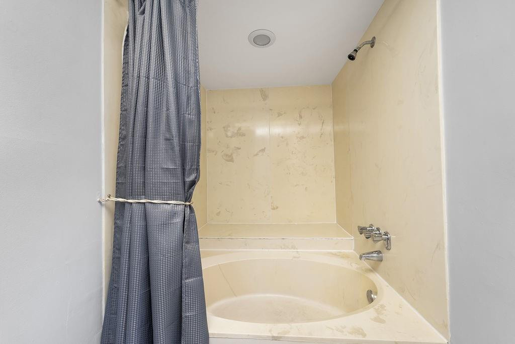 9370 SW 8th Street 421