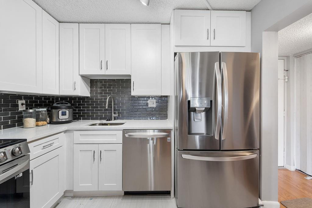 9370 SW 8th Street 421