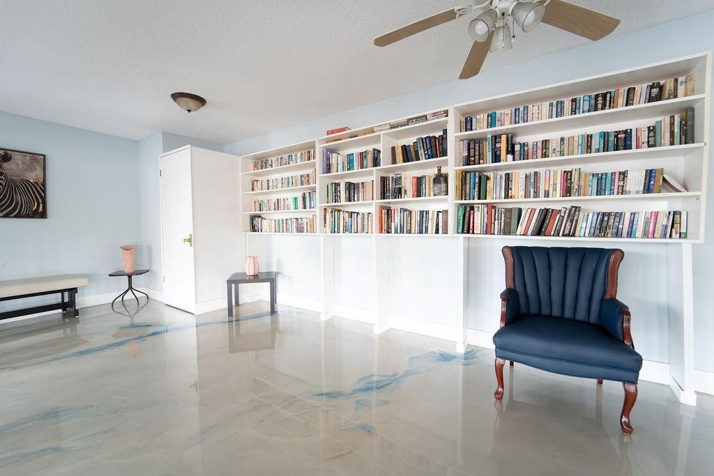 9370 SW 8th Street 421