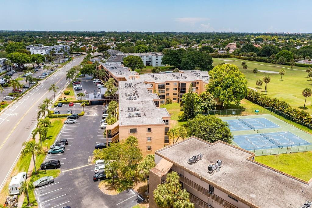 9370 SW 8th Street 421