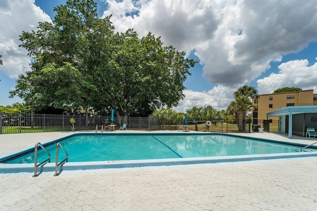 9370 SW 8th Street 421
