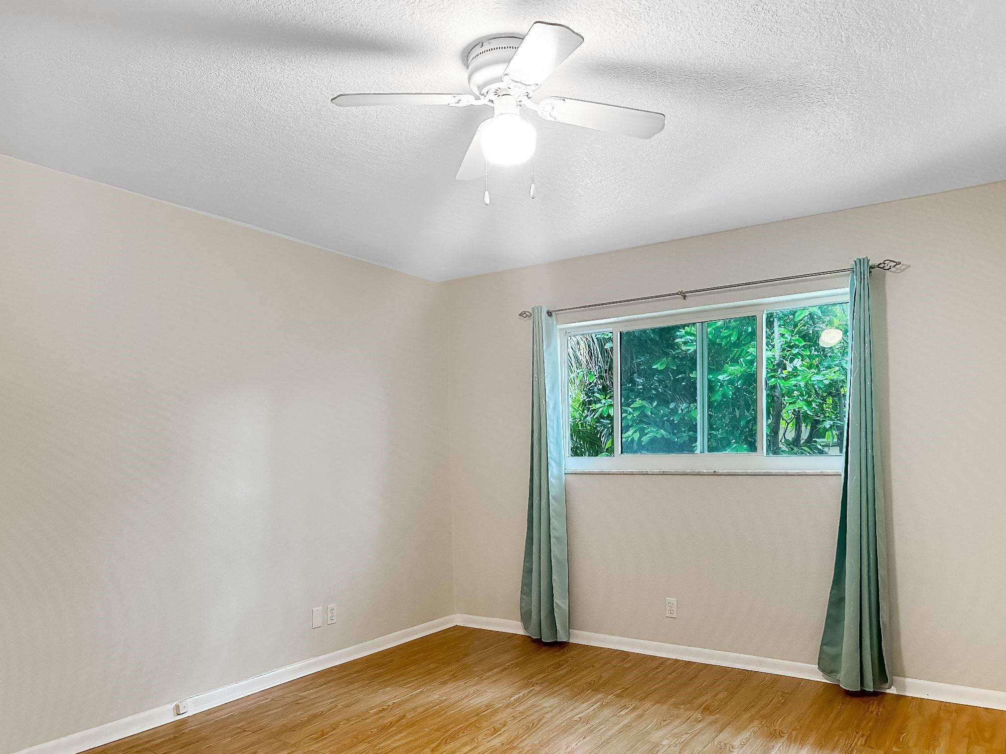2110 NE 39th Street 7B