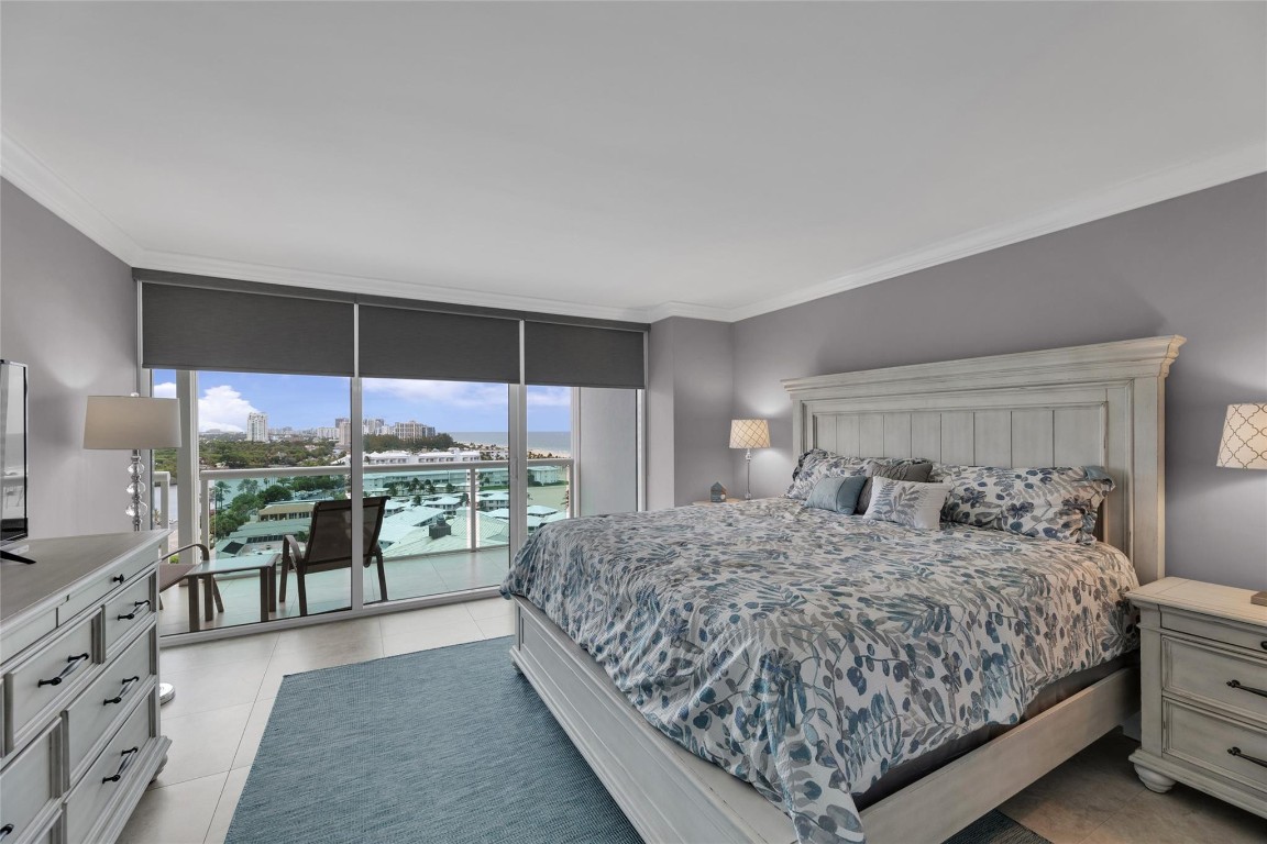 2100 S Ocean Lane 1103