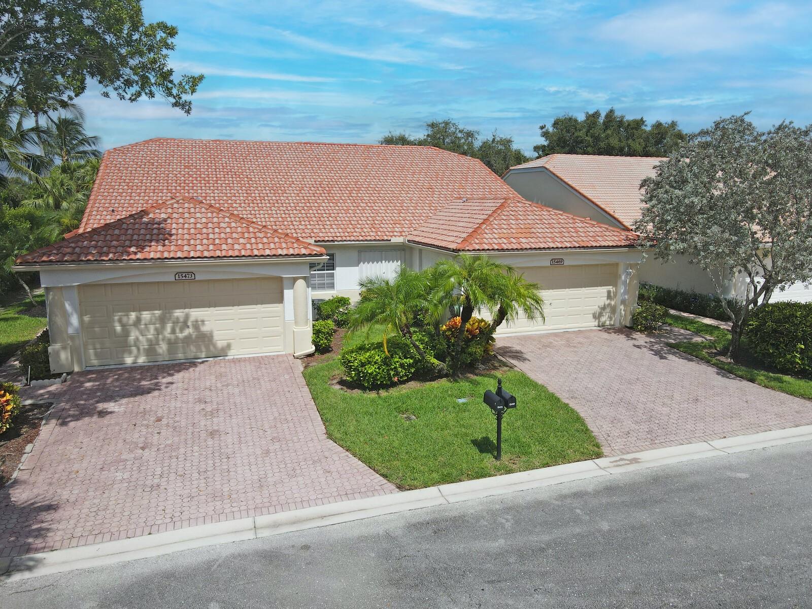 15473 Lake Gardenia Pl 15473