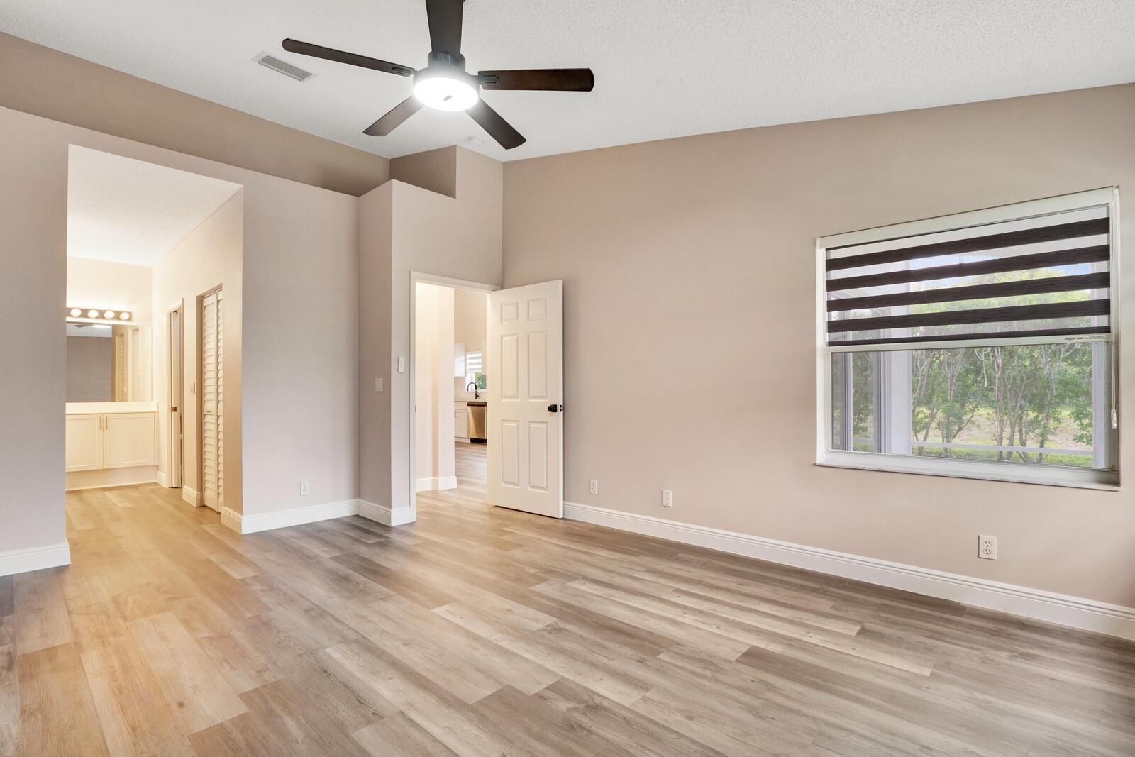 15473 Lake Gardenia Pl 15473