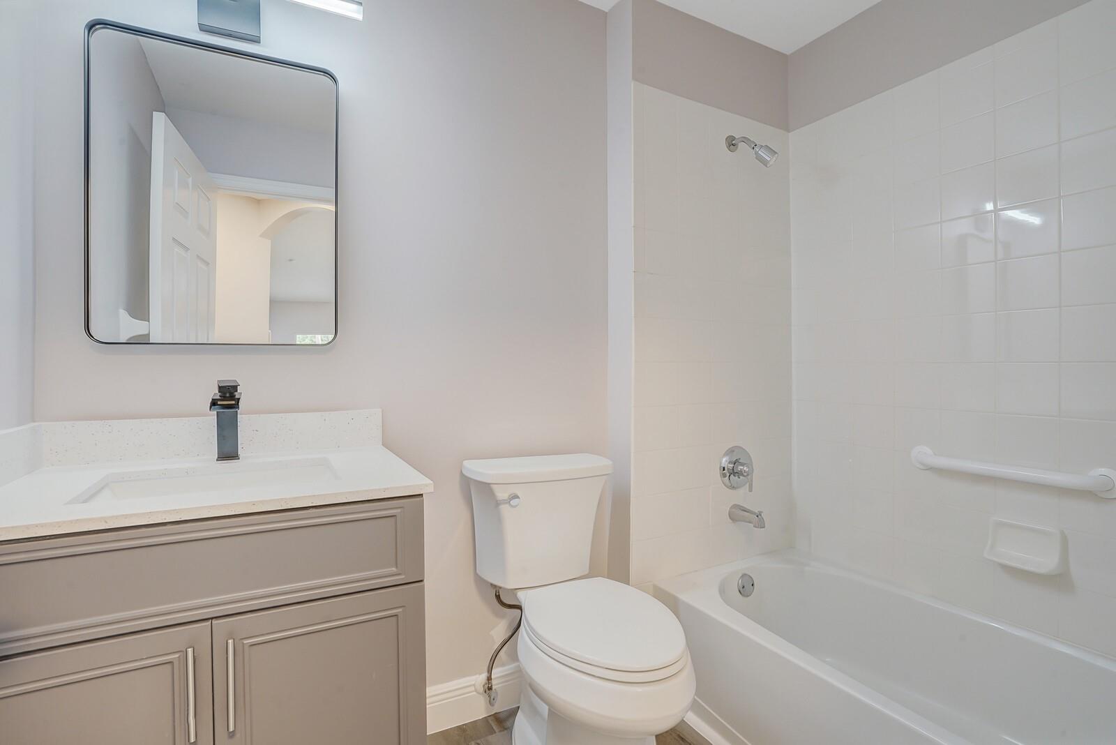 15473 Lake Gardenia Pl 15473