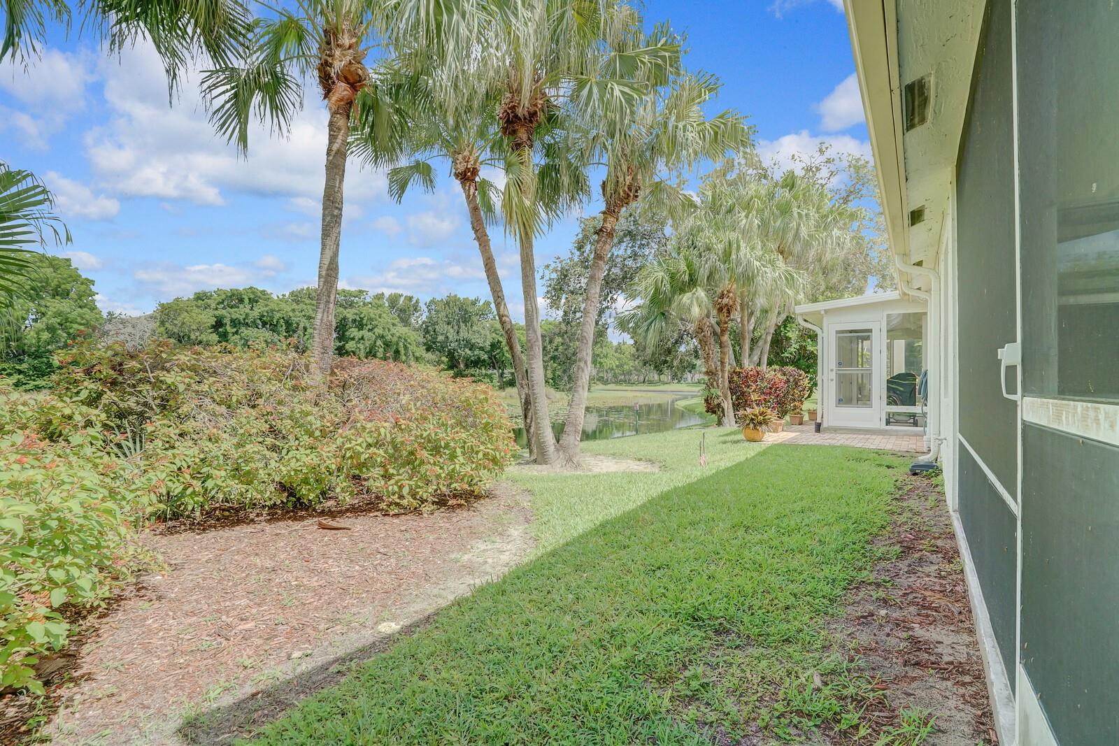 15473 Lake Gardenia Pl 15473