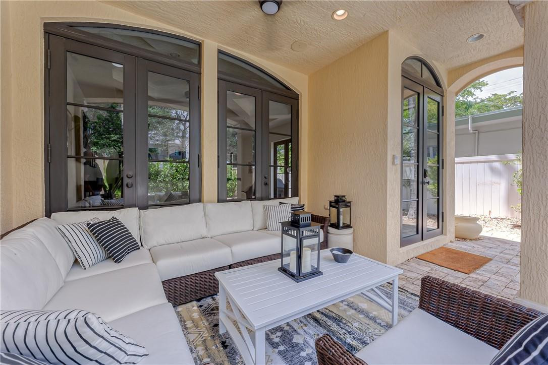 1206 NE 1st Street 1206