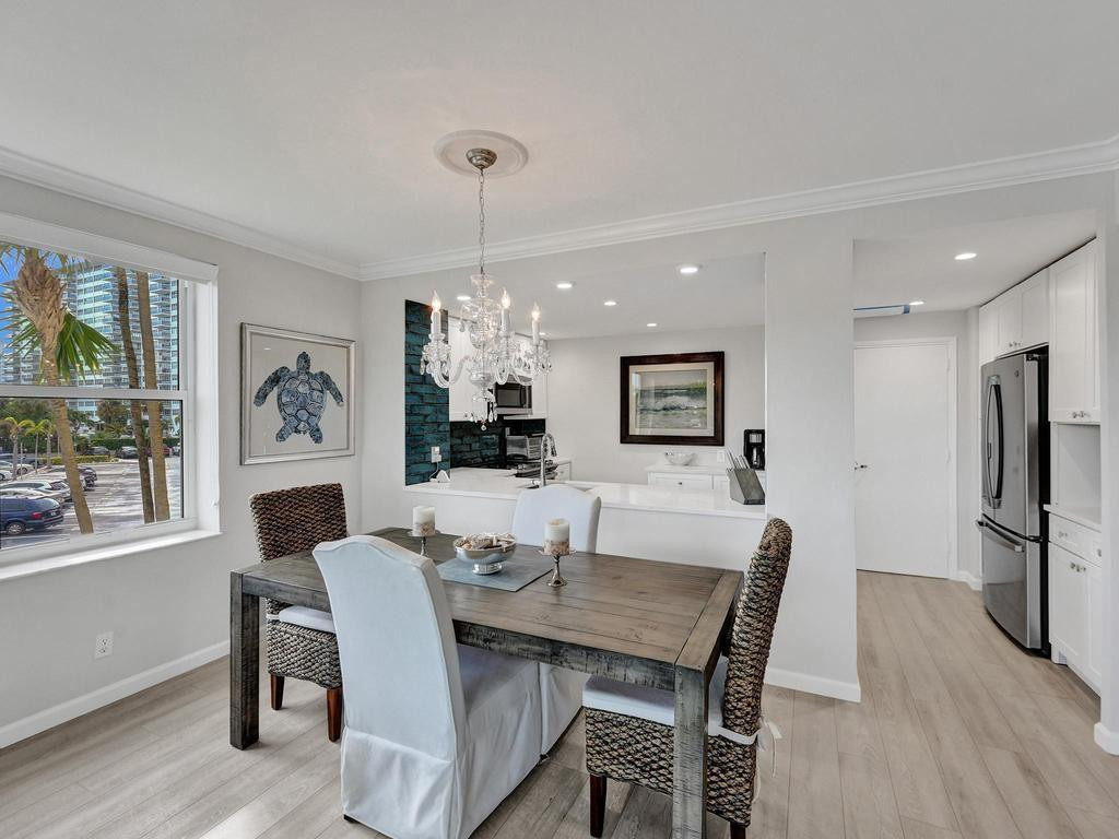 3200 NE 36th Street 215