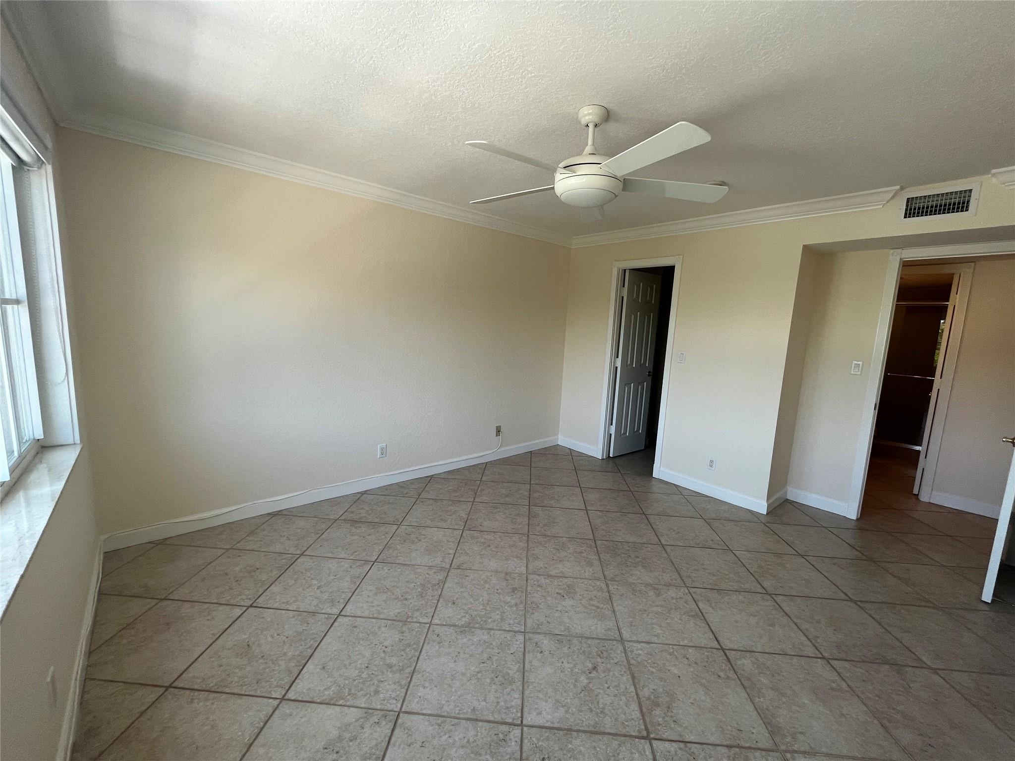 1515 E Broward Blvd 304