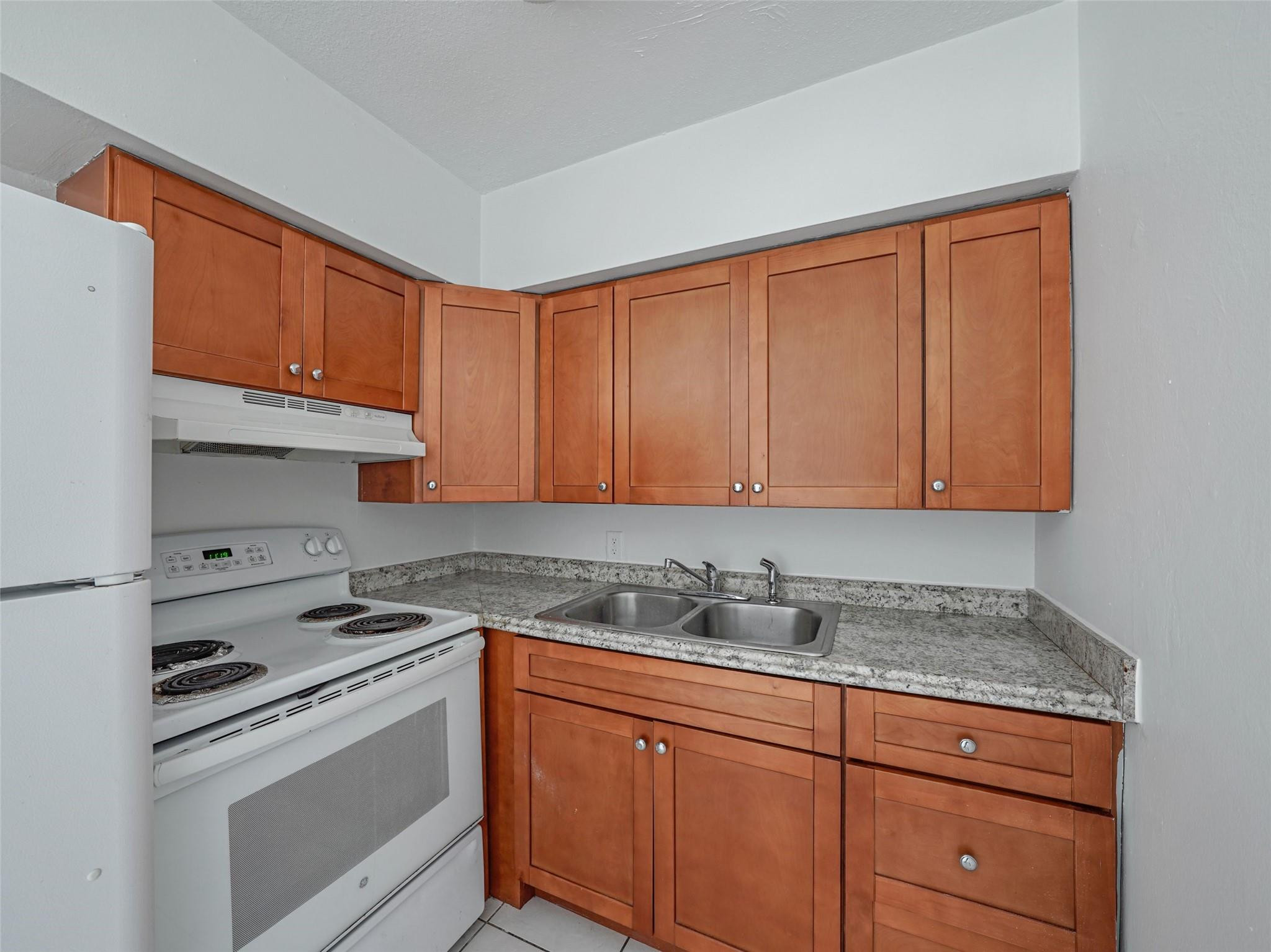 5141 NE 18th Ave 4