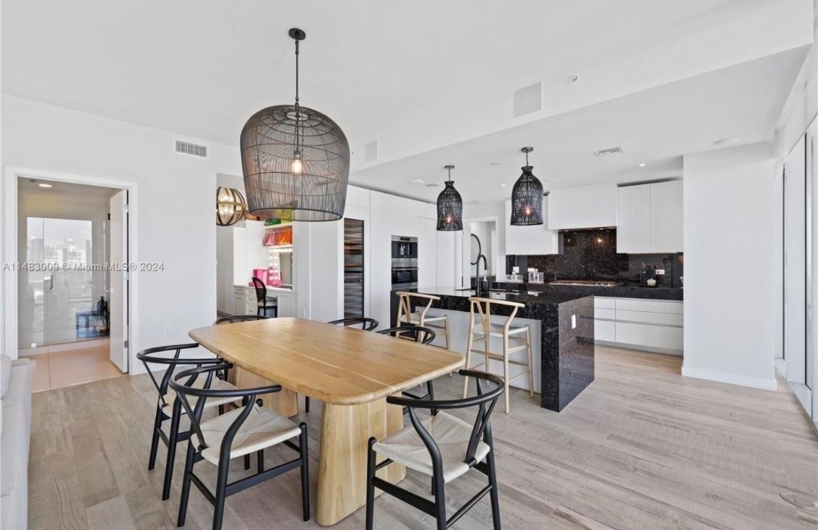 2200 N Ocean Blvd N704