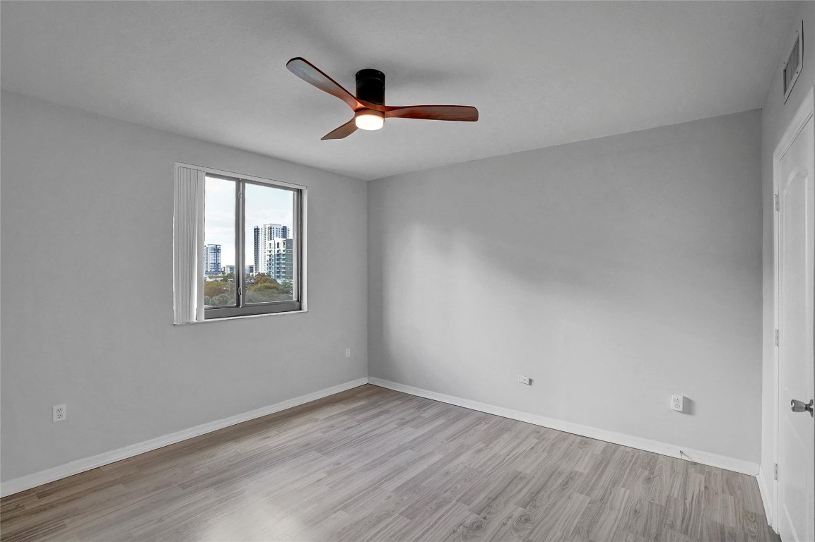 100 N Federal Highway 642