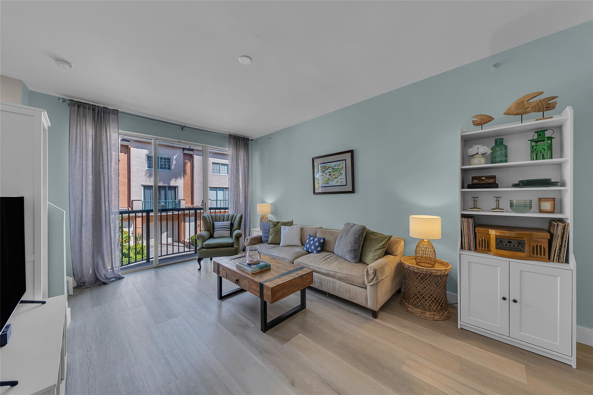 2107 SE 10th Ave 832