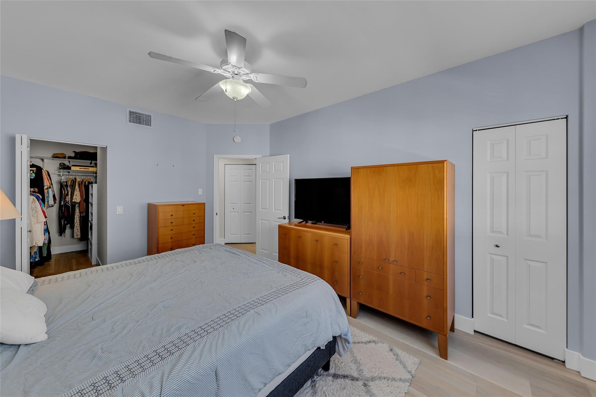 2107 SE 10th Ave 832