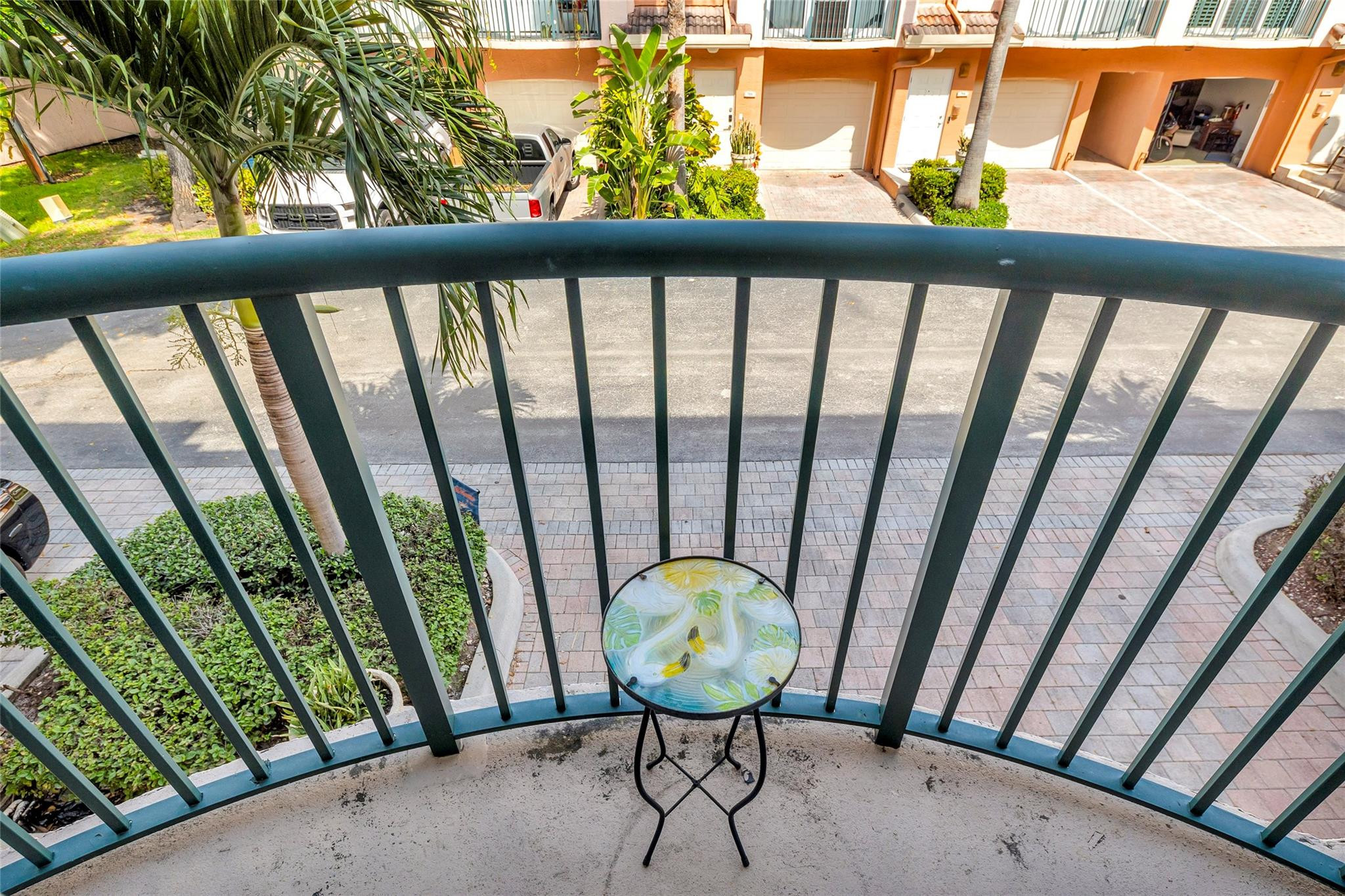 2107 SE 10th Ave 832