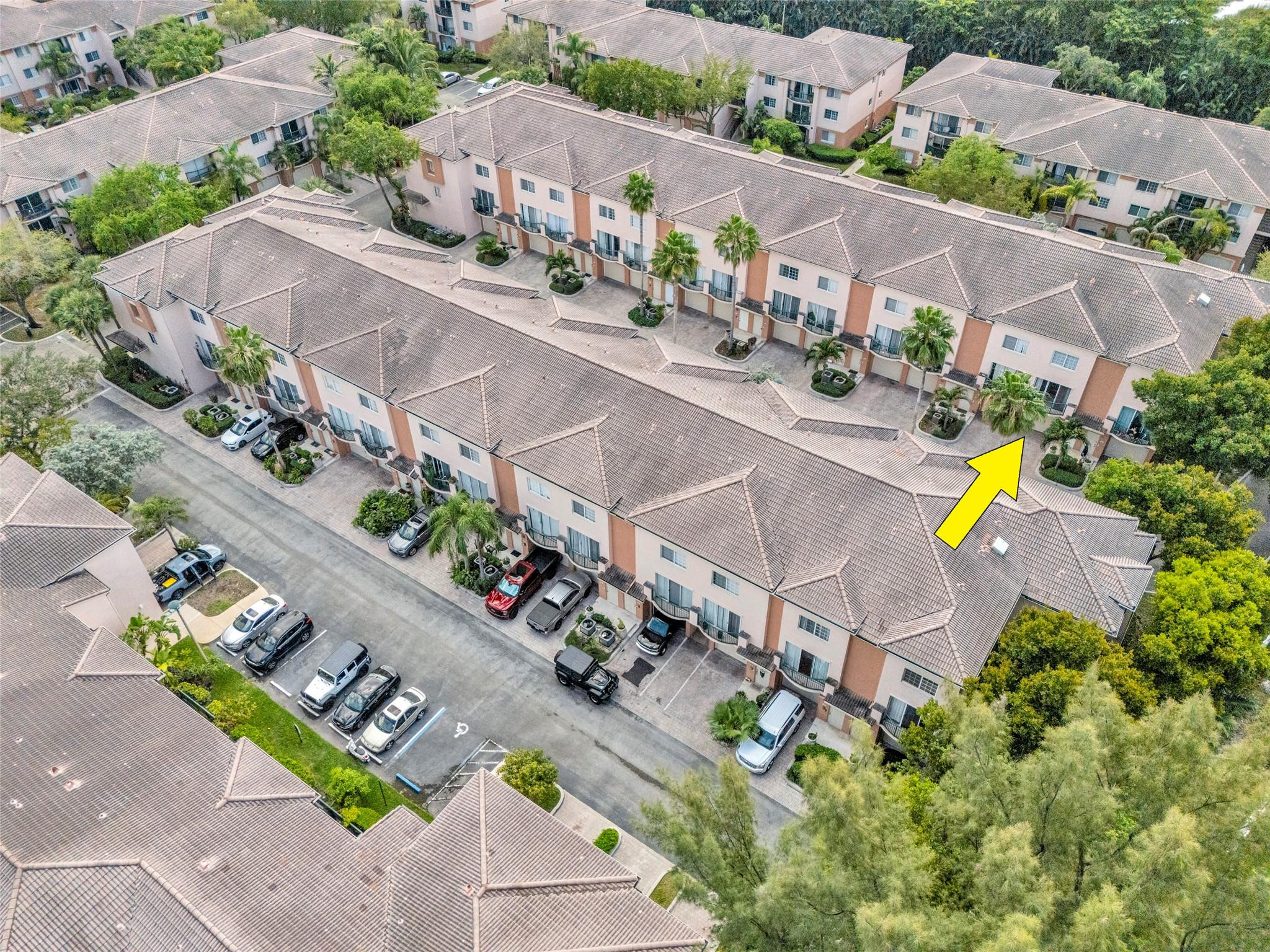 2107 SE 10th Ave 832