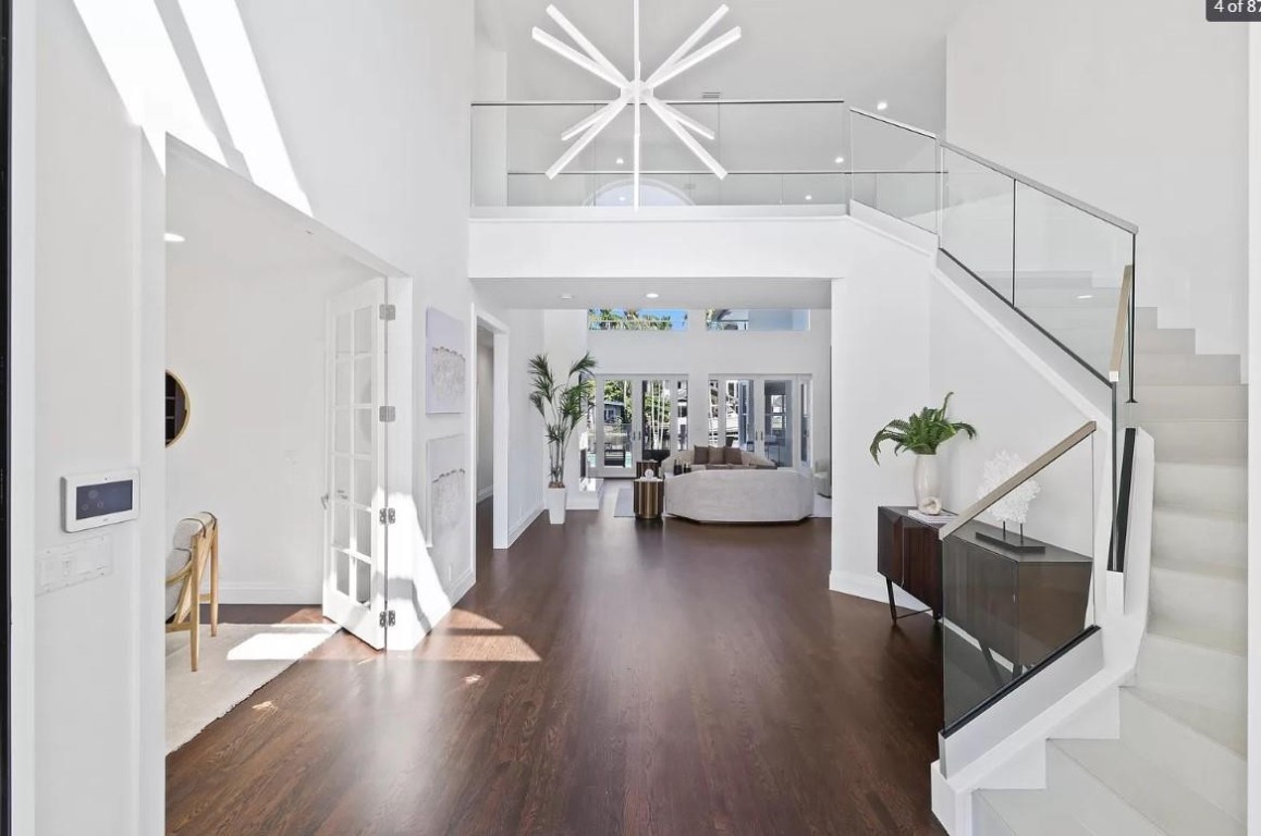 2525 Sea Island Drive